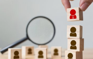 eHR系統(tǒng)怎樣推動(dòng)公司戰(zhàn)略轉(zhuǎn)型？